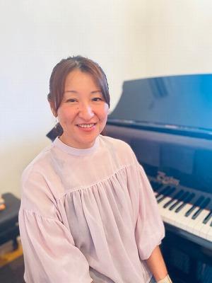 インタビュー画像: ミナ・ミュージック・ギャラリー～上桜木ピアノ教室～ - 回答者：青野　美奈さん